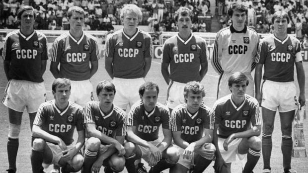 un-fost-fotbalist-de-la-dinamo-kiev-si-din-nationala-urss,-arestat-in-polonia:-„nu-stim-de-ce-este-acuzat” un-fost-fotbalist-de-la-dinamo-kiev-si-din-nationala-urss,-arestat-in-polonia:-„nu-stim-de-ce-este-acuzat”